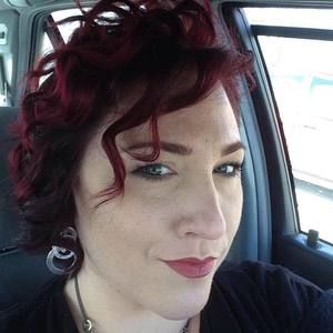 Meet your Posher, Casey